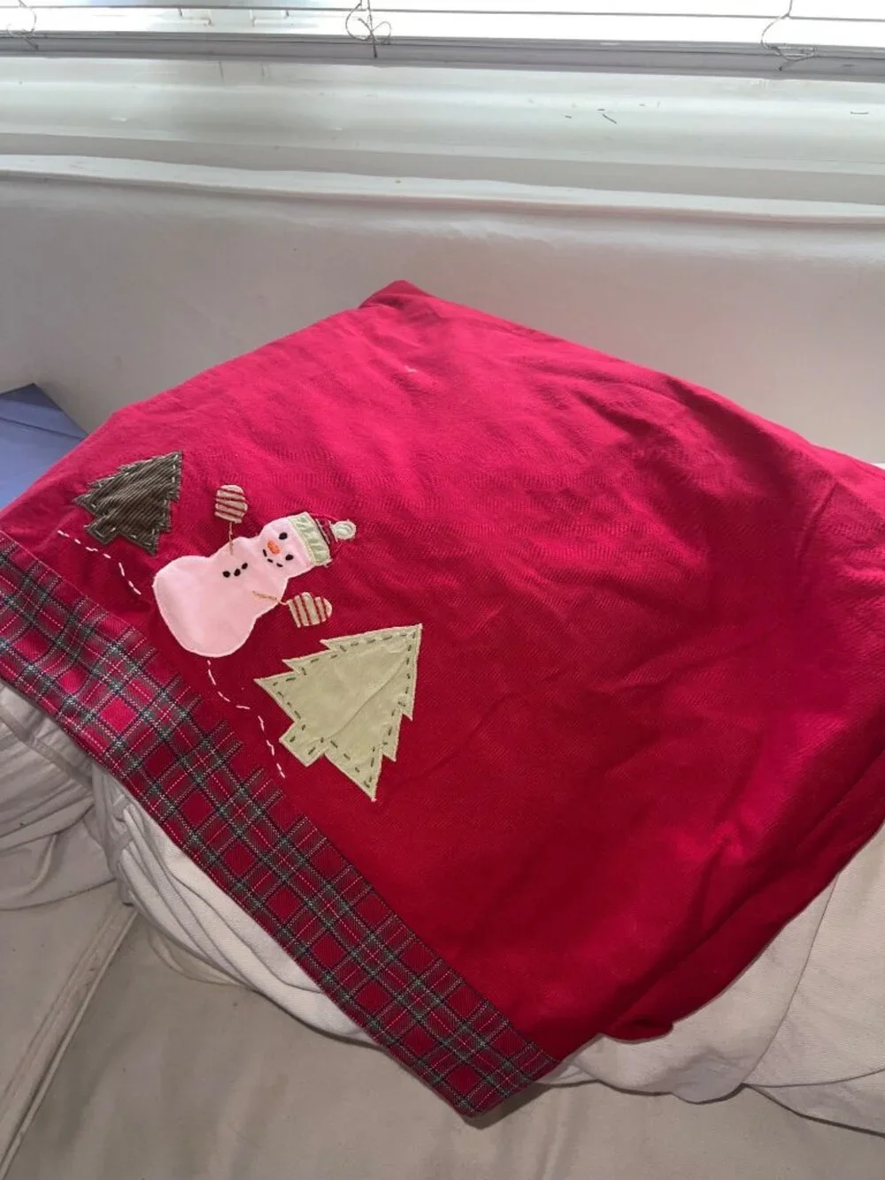 Pottery Barn Kids Red Christmas Tablecloth Snowman Tree Plaid Border Holiday